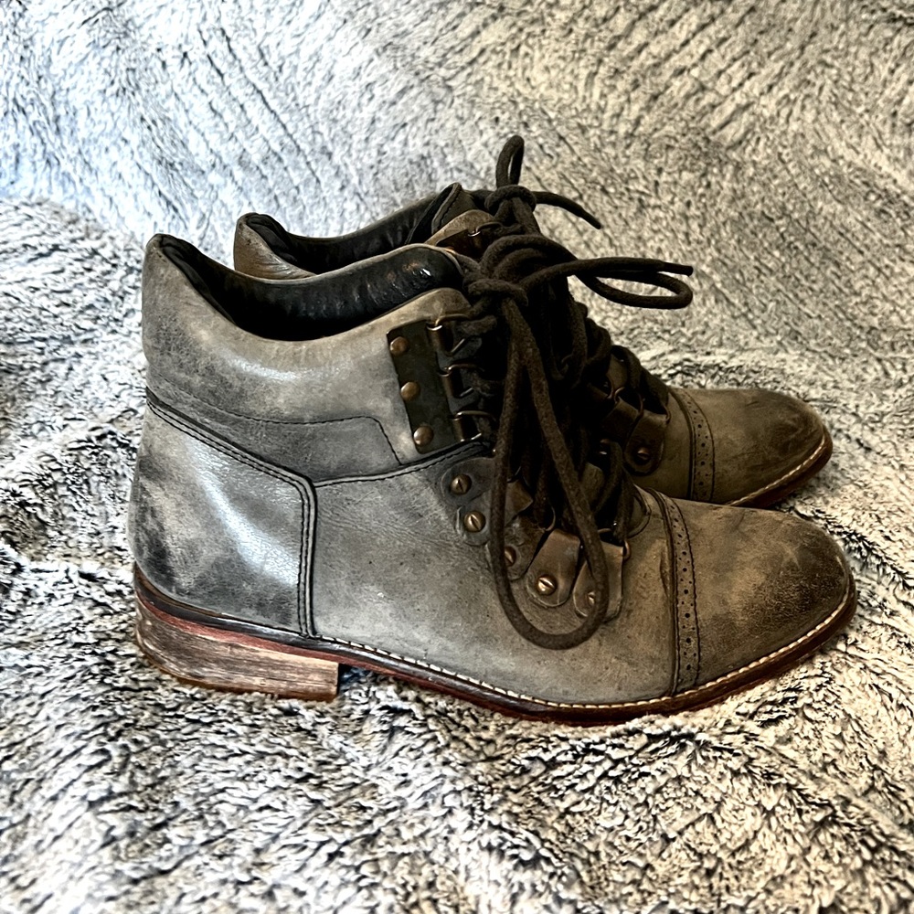 Free people skyfall boots